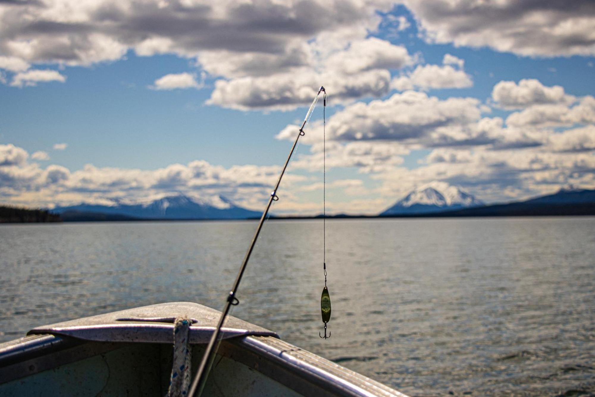 Little Atlin Lodge Tagish Экстерьер фото
